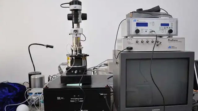 电化学原子力显微镜